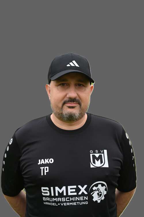Tobias Pieger <br> Co-Trainer